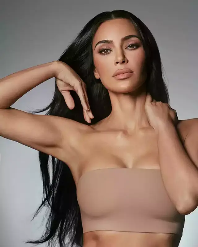 Kim Kardashian sizzles in SKIMS Valentines collection free nude pictures