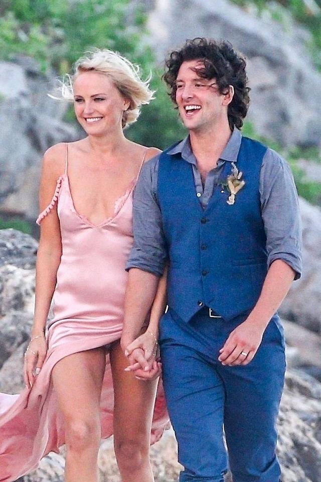 Malin Akerman Upskirt at Her Beach Wedding - Scandal Planet free nude pictures