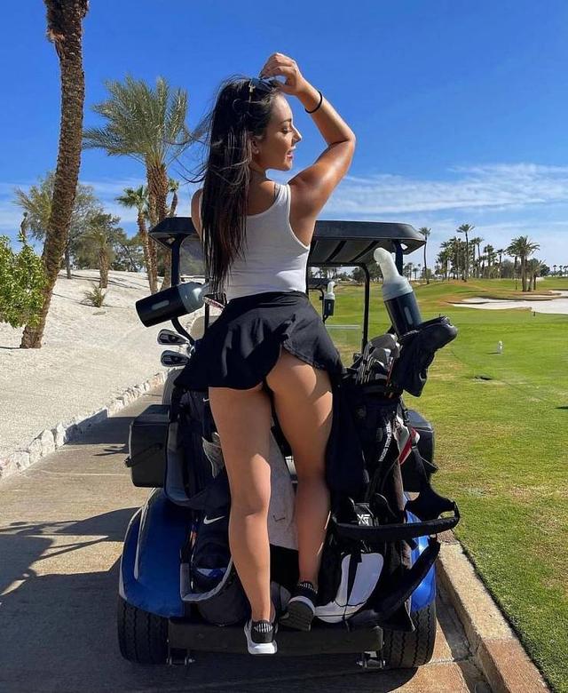 Ready For A Hot Golfing Session? free nude pictures