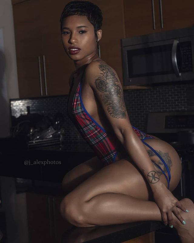 Stackz in Tartan Lingerie! free nude pictures