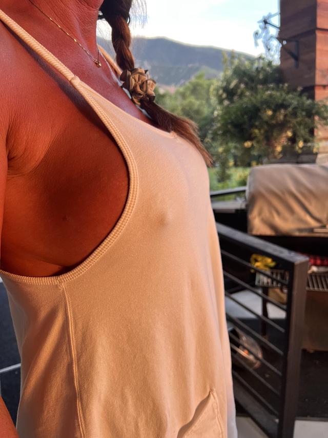 Wifey’s summer clothing. free nude pictures