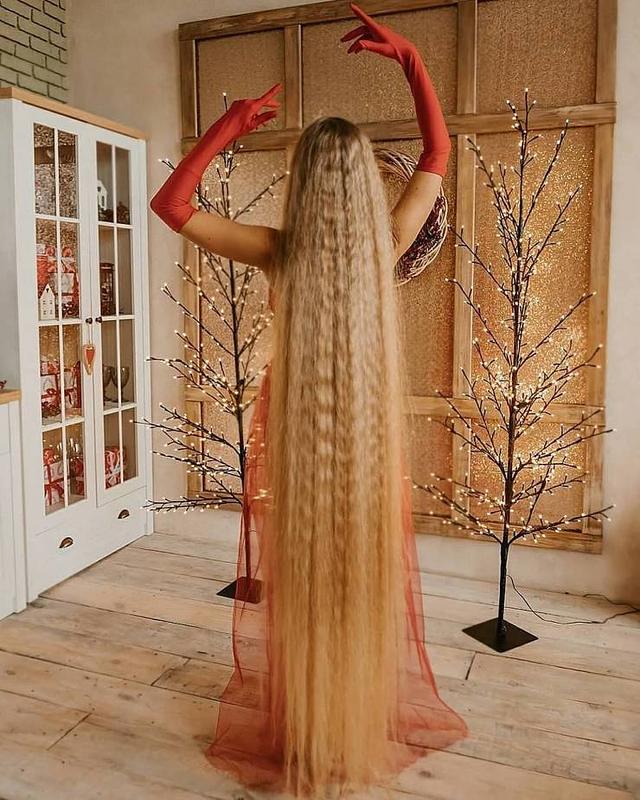 Meet Ukrainian Rapunzel, Whose Hair Is 1.Meter Long free nude pictures