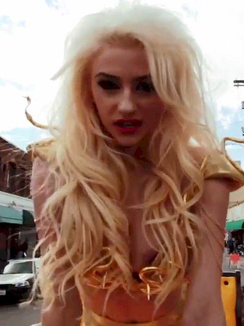 Courtney Stodden Nip Slip in Music Video free nude pictures