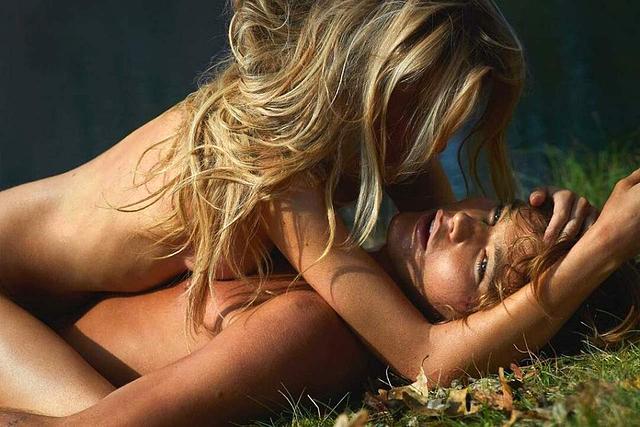 Stella Maxwell Nude With Jordan Barrett for 'Adam and Eve' - Scandal Planet free nude pictures