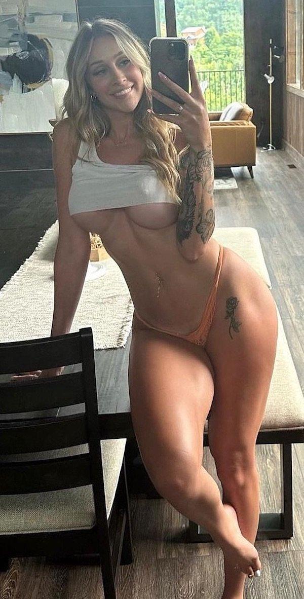 The Hottest OnlyFans Girl For 2024 free nude pictures