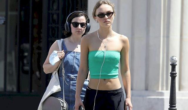 Lily-Rose Depp Nipple Pokies in Paris! free nude pictures