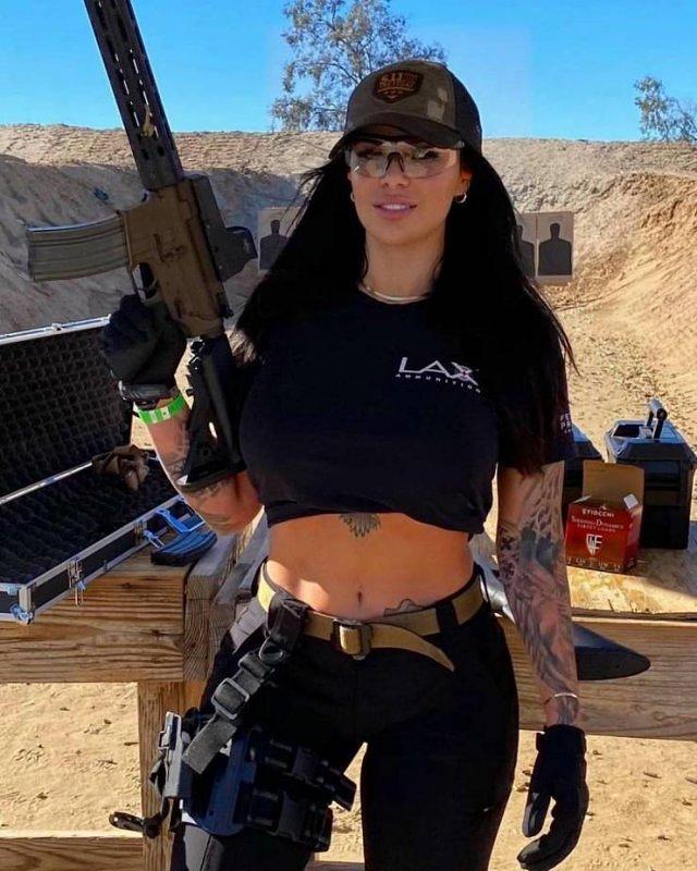 Girls With Guns free nude pictures