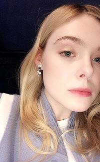 Elle Fanning Barely Nude Photos Leaked free nude pictures