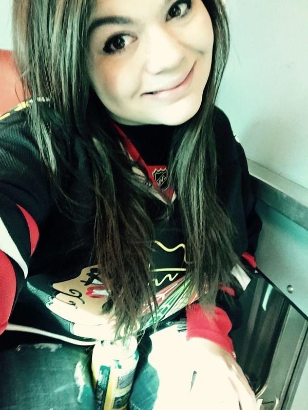 Girls In Hockey Sweaters free nude pictures