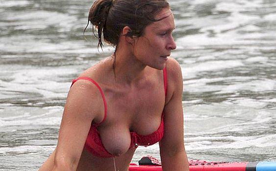 Lisa Gormley Boob Slip! free nude pictures