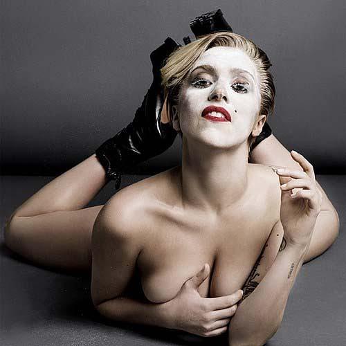 More Nude Pictures of Lady Gaga? Yes Please! free nude pictures