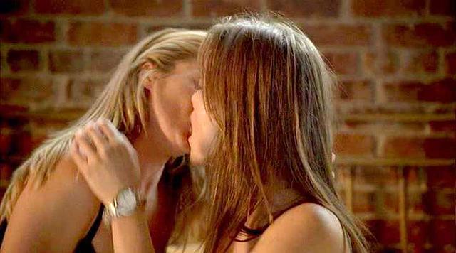 Olivia Wilde Lesbo Kiss with a Blonde from 'House M.D.' - Scandal Planet free nude pictures