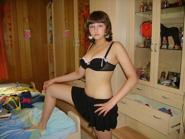 Teen Hottie Beatrice Naked free nude pictures