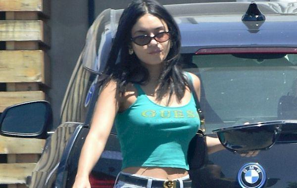 Vanessa Hudgens Pokies in a Tiny Top! free nude pictures